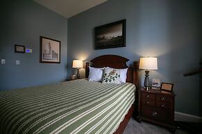 Nauvoo Temple House Hotel