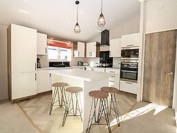 Broadland Sands Lodge