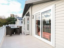 Broadland Sands Lodge