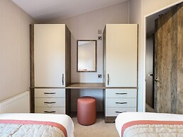 Broadland Sands Lodge