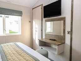 Broadland Sands Lodge