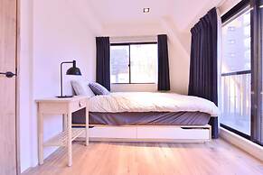 Lux 2BR Penthouse Imperial Palace 7pax 3mins Sub