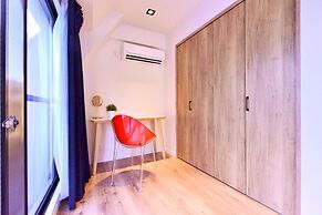 Lux 2BR Penthouse Imperial Palace 7pax 3mins Sub