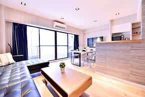 Lux 2BR Penthouse Imperial Palace 7pax 3mins Sub