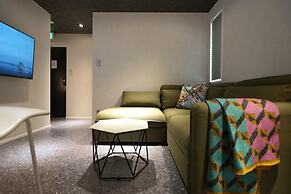 Real Life Aoyama 2BR Suite 5pax 3bed 3min Metro