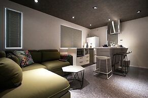 Real Life Aoyama 2BR Suite 5pax 3bed 3min Metro