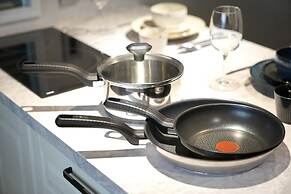 Real Life Aoyama 2BR Suite 5pax 3bed 3min Metro