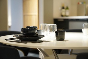 Real Life Kudanshita Chic 2-bedroom 6pax 3mins sub