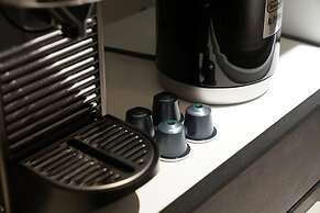 Real Life Kudanshita Chic 2-bedroom 6pax 3mins sub