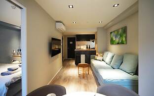 Real Life Kudanshita Posh 1-bedroom 5pax 3mins sub