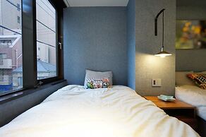 Real Life Kudanshita Posh 1-bedroom 5pax 3mins sub