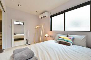 Real Life Meguro River Superb 2BR 6pax Shibuya