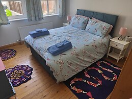 Castleview Large 3 Bedroom Family House - Glenarm