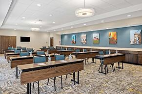 Hampton Inn & Suites Cincinnati West