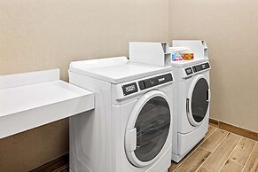 Hampton Inn & Suites Cincinnati West