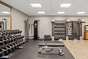 Hampton Inn & Suites Cincinnati West