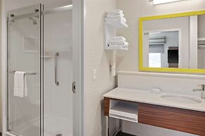 Hampton Inn & Suites Cincinnati West