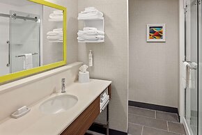 Hampton Inn & Suites Cincinnati West