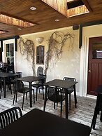 The Garrison House Inn