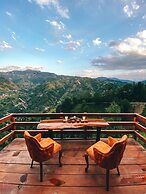 ZirvedeKal Suit Otel