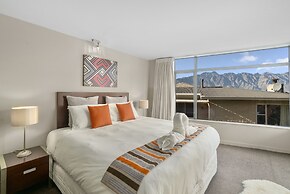 LOMOND RETREAT - NEAR CBD EXECUTIVE APARTMENT