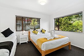 TOWN CENTRE LOCATION WITH STUNNING VIEW - UNIT 8