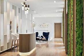 Courtyard By Marriott Batumi