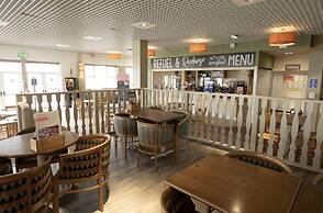 Charming 2-bed Cottage in Morecambe