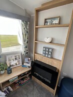 Charming 2-bed Cottage in Morecambe