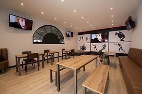 Charming 2-bed Cottage in Morecambe