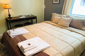 Love Hotels St John River by OYO at Fort Kent ME