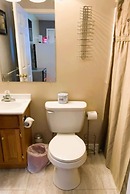 Love Hotels St John River by OYO at Fort Kent ME