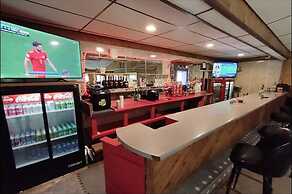 Love Hotels St John River by OYO at Fort Kent ME