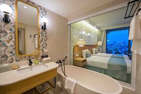 Cozy Danang Boutique Hotel