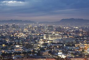 Moxy Downtown Los Angeles