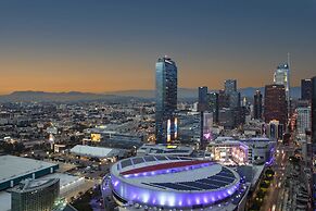 Moxy Downtown Los Angeles