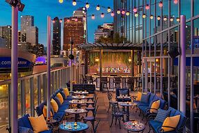 Moxy Downtown Los Angeles