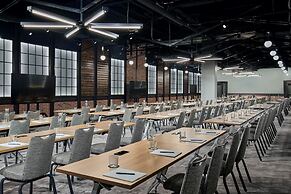 Moxy Downtown Los Angeles