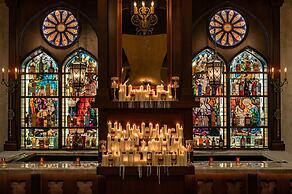 Moxy Downtown Los Angeles