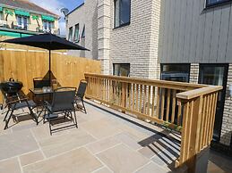 9 Breakwater Way