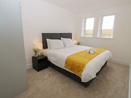 9 Breakwater Way