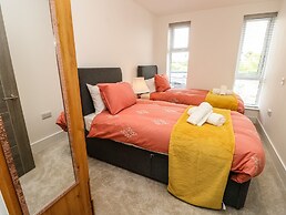 9 Breakwater Way