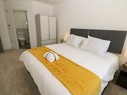 9 Breakwater Way