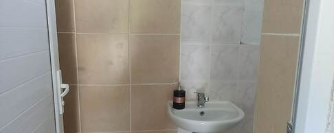 Salda Gölü Kumsalda Apart Pansiyon