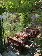 Salda Gölü Kumsalda Apart Pansiyon