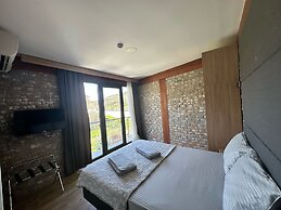 QCUNDA OTEL RESTORANT