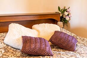 Apartments & Rooms Mara & Petrunjela