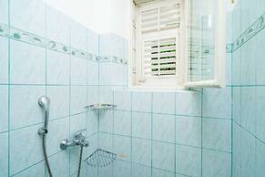 Apartments & Rooms Mara & Petrunjela