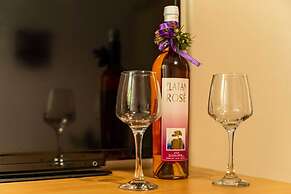 Apartments & Rooms Mara & Petrunjela