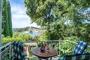 Apartments & Rooms Mara & Petrunjela